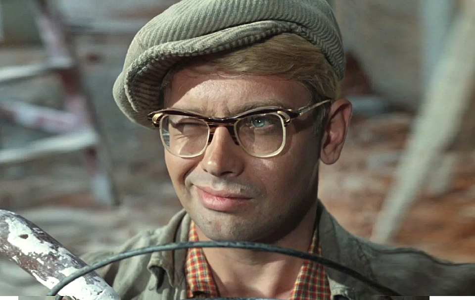 Кто такой Шурик из "Кавказской пленницы" и откуда он