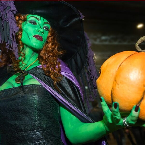 13 лучших мест, где можно отметить Хэллоуин 2022 в Москве: маскарады, вечеринки и спектакли