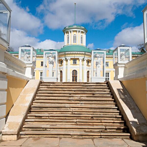 Масленица в Архангельском