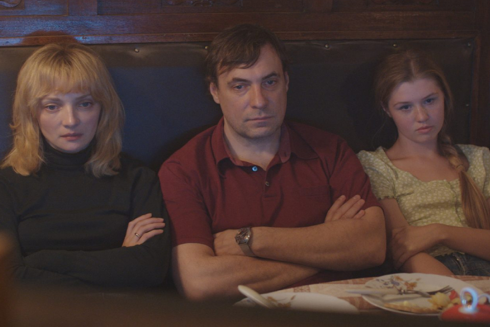 Рецензия на фильм «1993» Александра Велединского (2023): кровь в Останкино