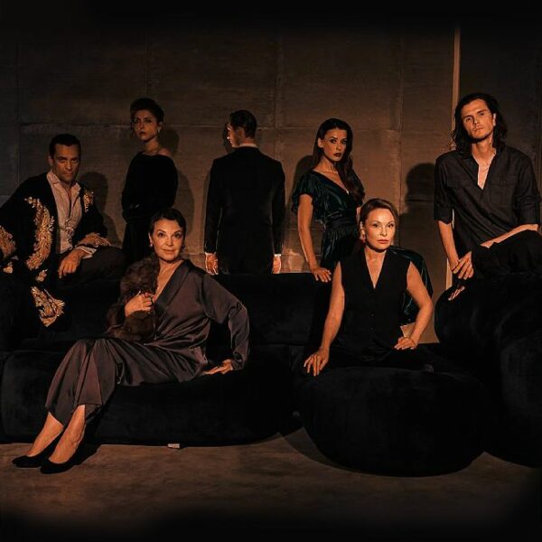 Спектакль «Без Есенина» Театра Кашемир