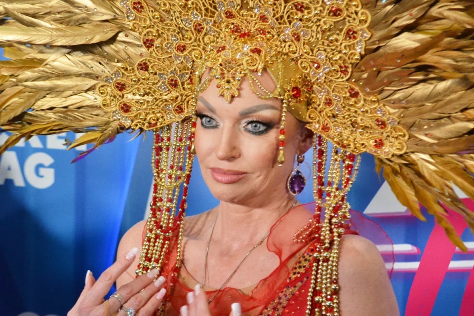 Анастасия Волочкова пытается защитить дочь и зятя от нападок СМИ