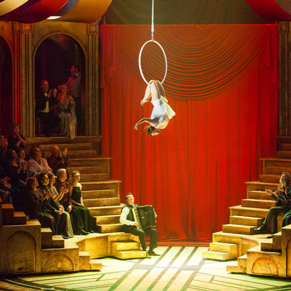 Мюзикл «Принцесса цирка» в киноцентре «Октябрь»