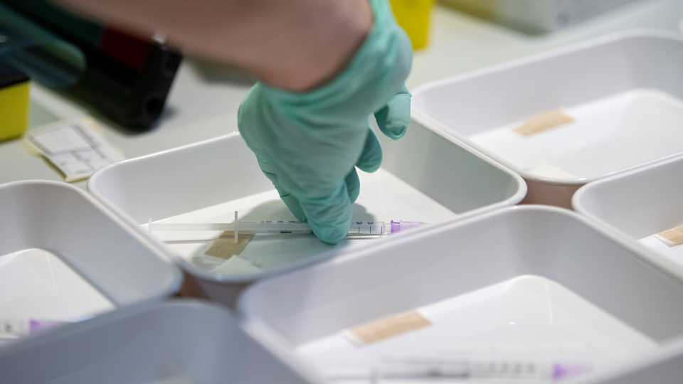 Вакцина от коронавируса 2025