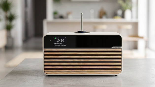 Ruark Audio R2 MK4. Фото: Павел Громов / Нейросеть