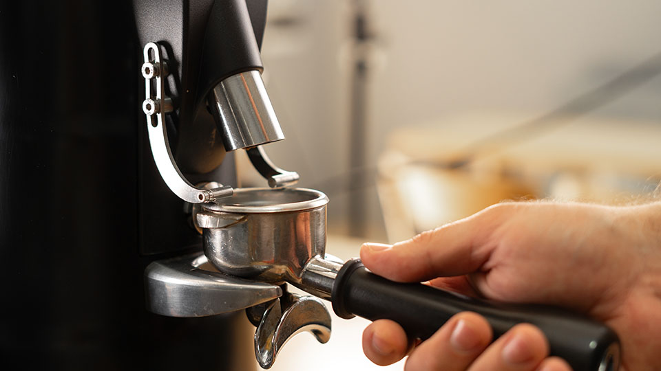 15 лучших рожковых кофеварок в 2025 году