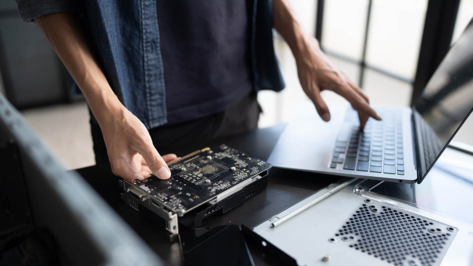 22 лучших производителя ноутбуков в 2025 году