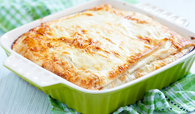 Лаваш с яйцом, сыром и фаршем