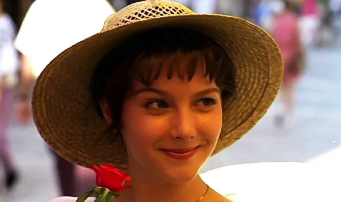 Жалаңаш актриса Ольга Понизованың суреті