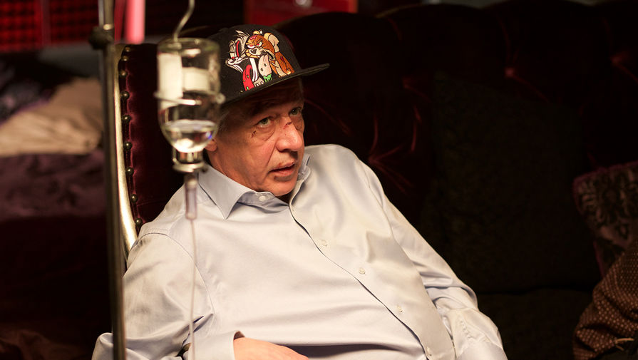 Почему Ефремов отрекся? Версии