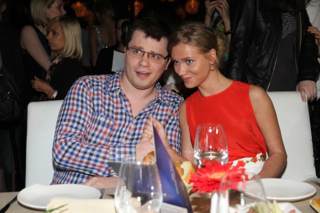 Гарик Харламов публично высмеял Асмус