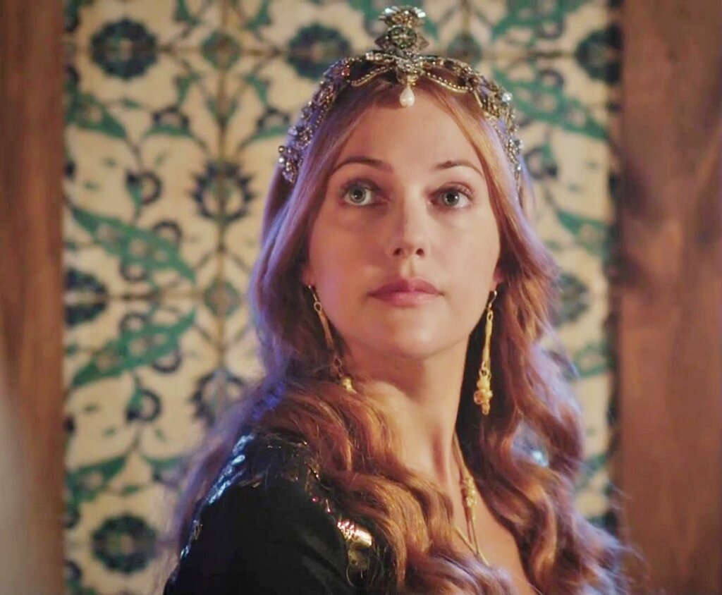 Единственный закон гарема и империи, который Хюррем должна нарушить. Но даже не пыталась