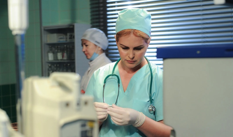 «Сейчас я себя в руках держу!»: Звезда сериала «Склифосовский» чуть не набросилась на Корчевникова