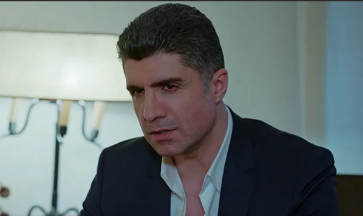 Озджан Дениз вновь подал в суд на бывшую супругу Фейзу Актан