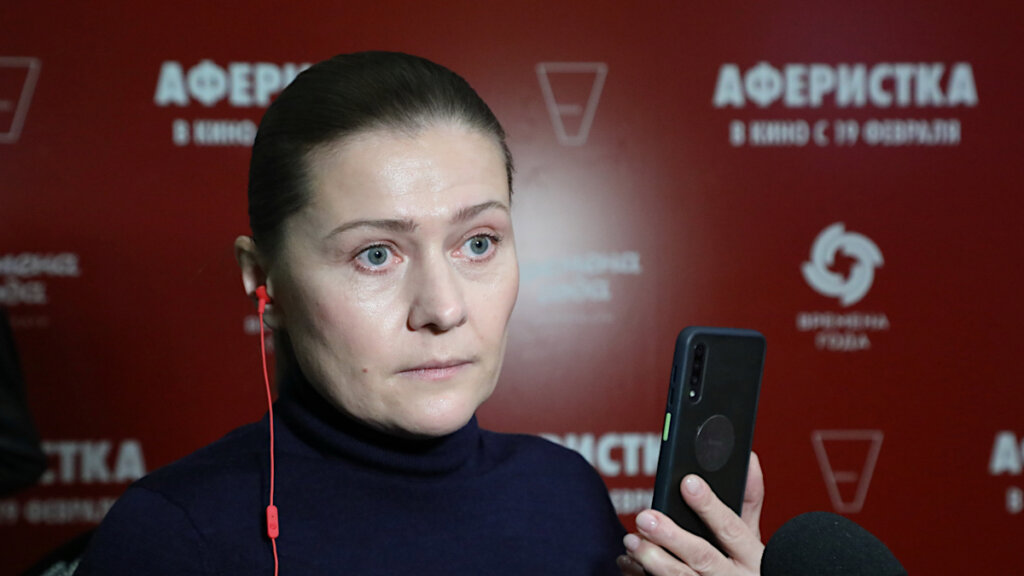 Марию Голубкину разнесло вширь