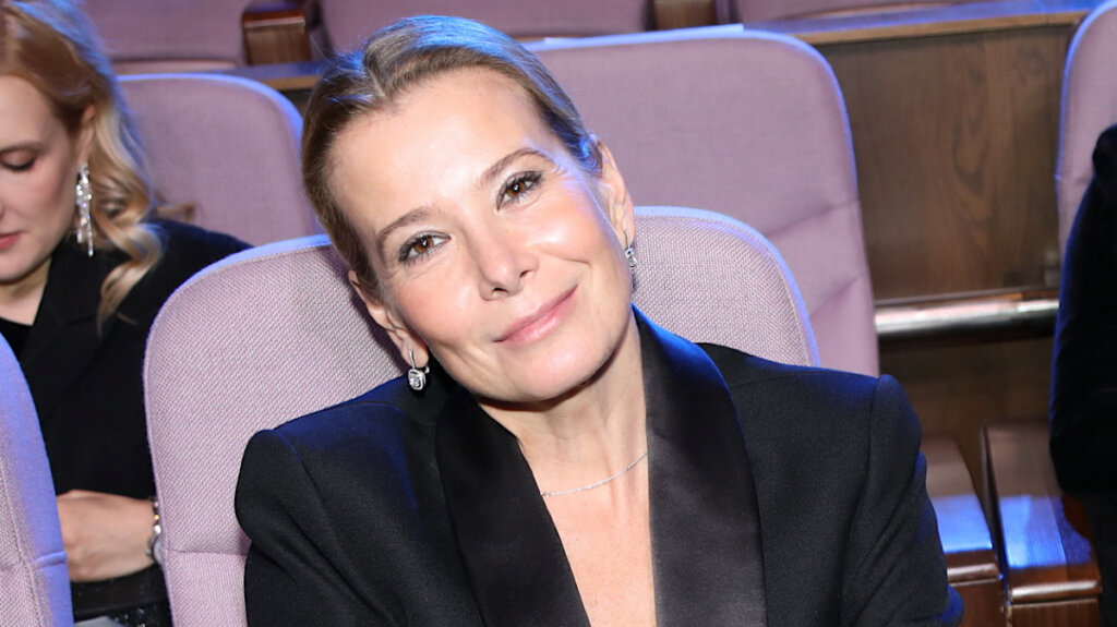 Юлия Высоцкая рассказала, как справляется с настигшим ее несчастьем