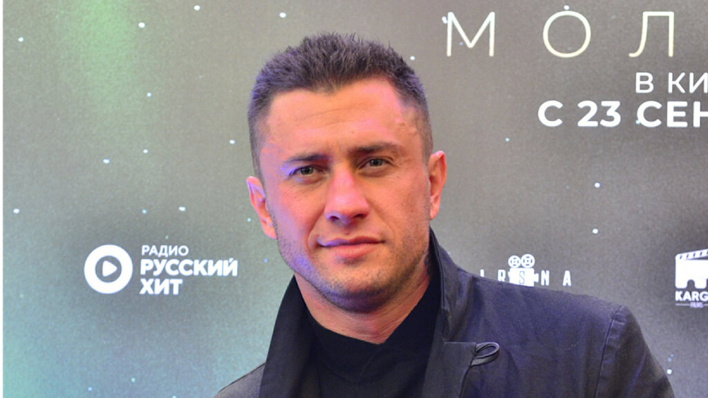 Павел Прилучный учинил потасовку на глазах тещи и молодой красавицы-жены