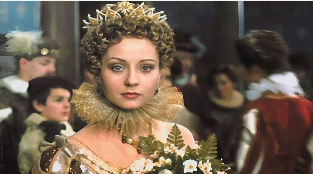 Певцов ненавидел Наваррского, а Ефремов и Добровольская говорили не своими голосами: скандалы за кадром российского сериала «Королева Марго»