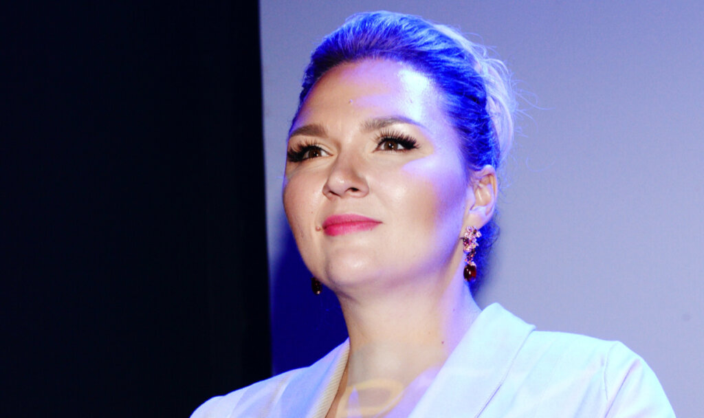 Беременная Надежда Ангарская раскрыла правду про отца второго ребенка