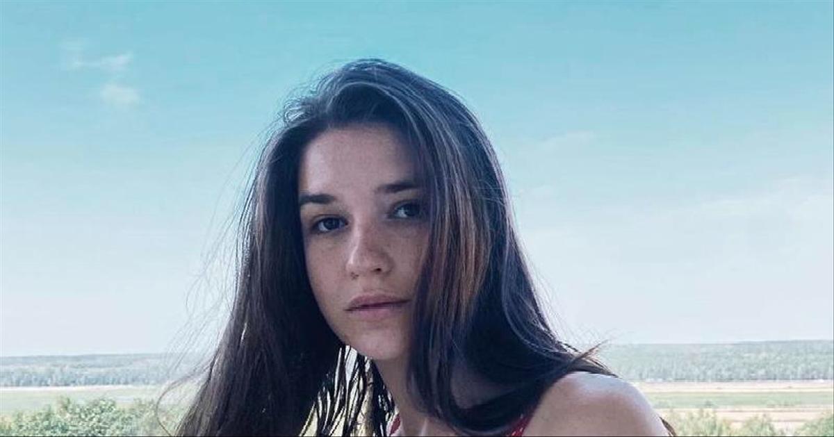 Жалаңаш Даша Бондаренко