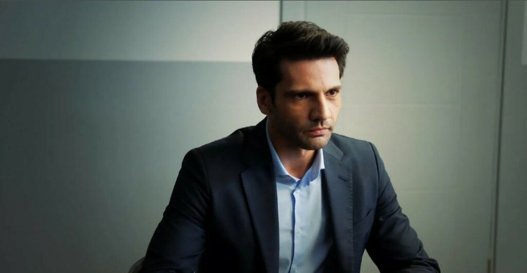 Звезда сериала «Правосудие» Каан Урганджиоглу тайно женился на своей возлюбленной