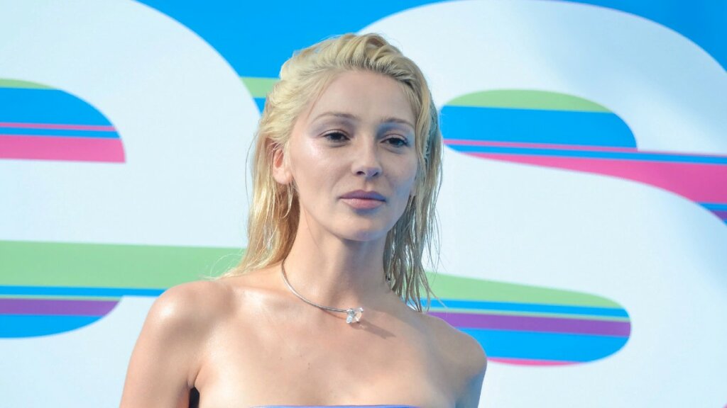 Минус 14 кг: Настя Ивлеева раскрыла секрет своего быстрого похудения