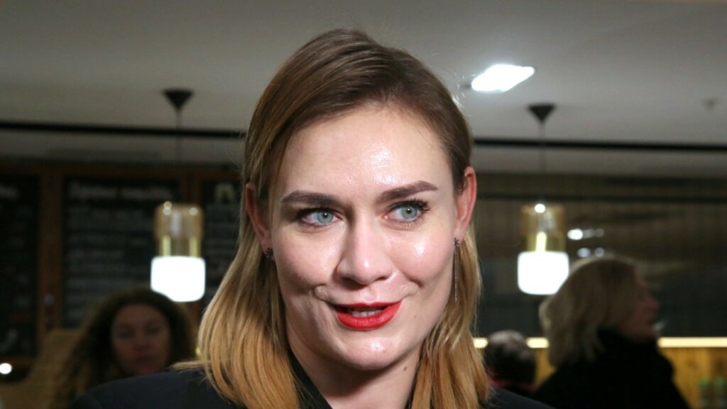 Сбежавшая в США Мария Машкова публично отреклась от отца-актера