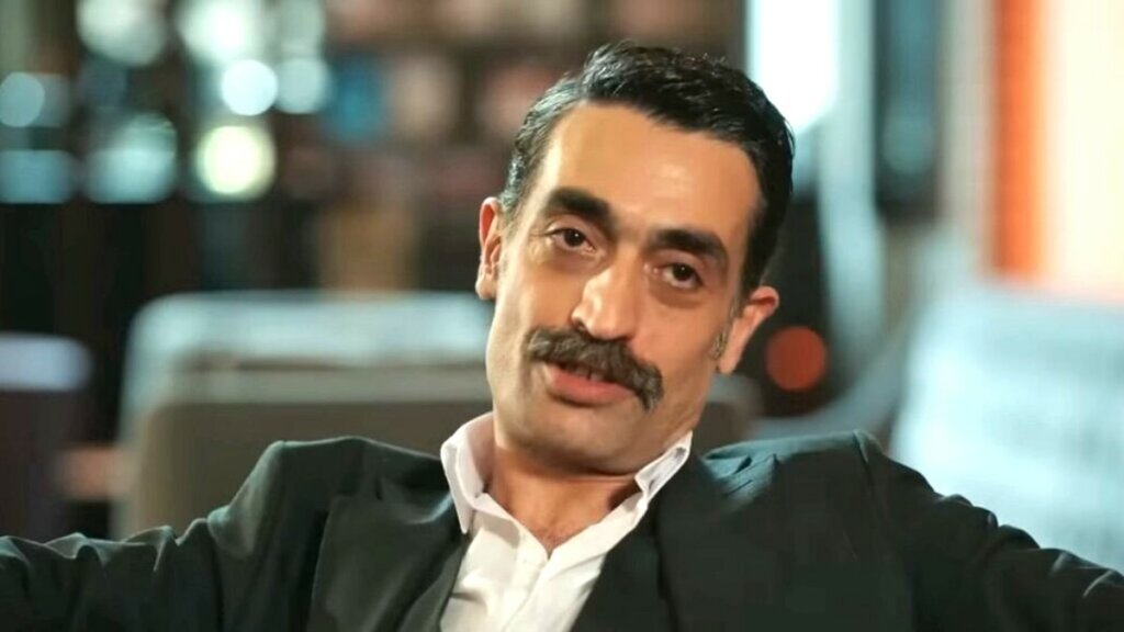 Грозный Казым в «Зимородке» и заботливый муж и отец в реальной жизни: биография турецкого актера Дирена Полатогуллари