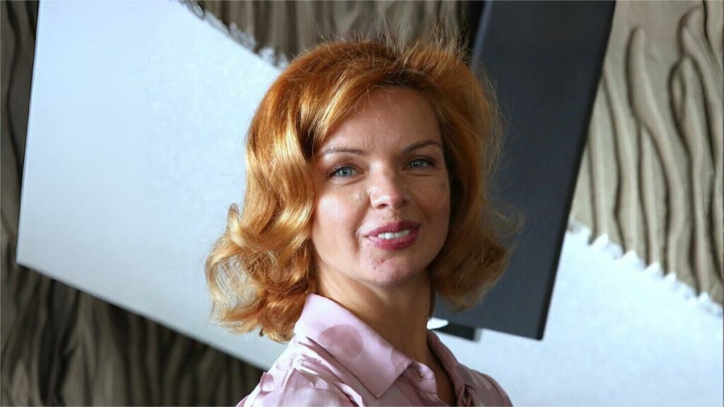 Никогда не была замужем, одна вырастила сына: как живет актриса Алиса Гребенщикова