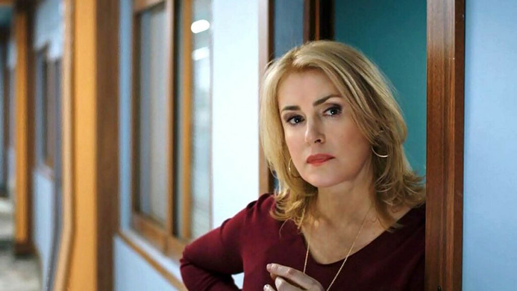 Мария Шукшина разрыдалась перед Вячеславом Манучаровым