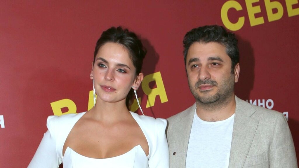 Красивая армянская дочь Сарика Андреасяна: актриса Лиза Моряк показала лицо крошки Шарлиз