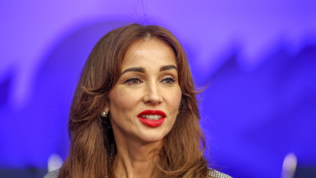 48-летняя Анфиса Чехова готовится родить от актера Златопольского: «Это важно»