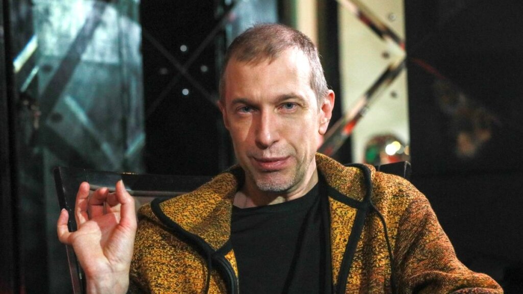 Не падал с лестницы: Новые детали гибели критика Сергея Соседова