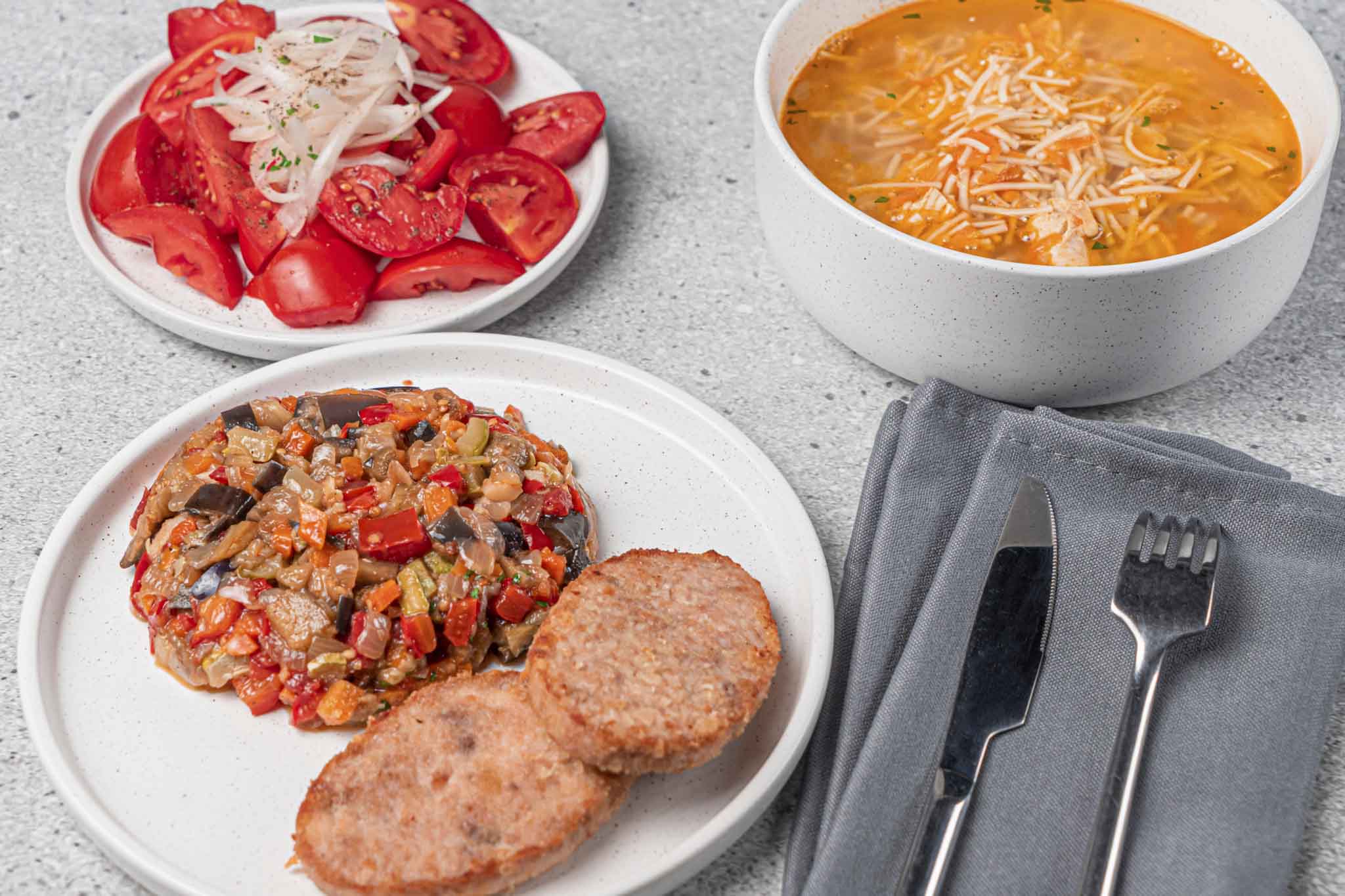 Обеды в офис с доставкой в Москве: 10 недорогих сервисов для заказа ...