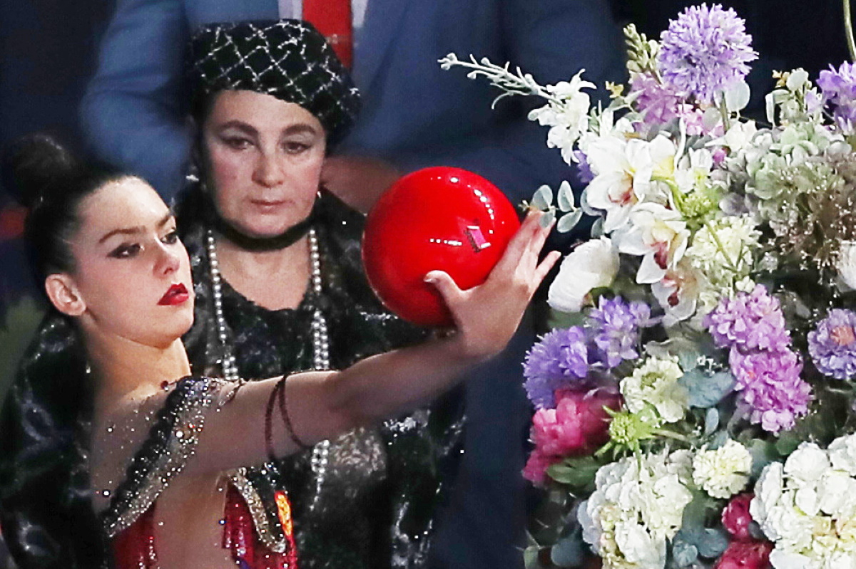 Лала Крамаренко тренируется давно у Ирины Винер. Фото: Антон Новодережкин/ТАСС