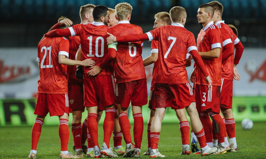 молодежная сборная России, футбол