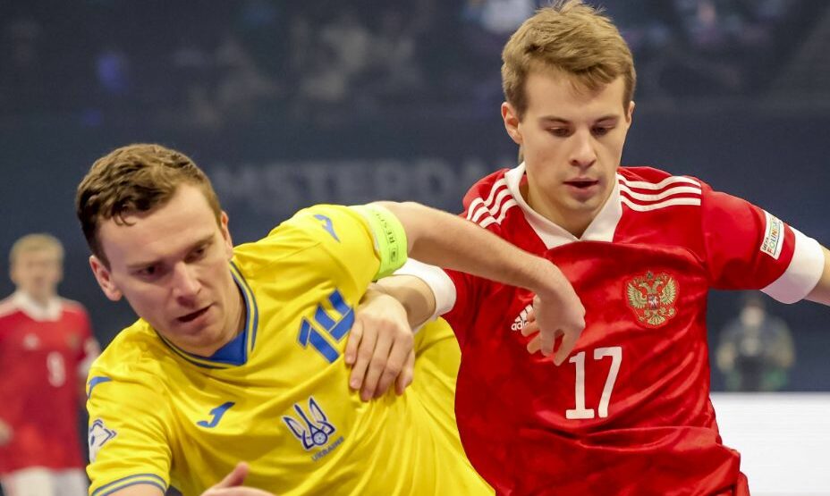 Сборные России и Украины по мини-футболу
