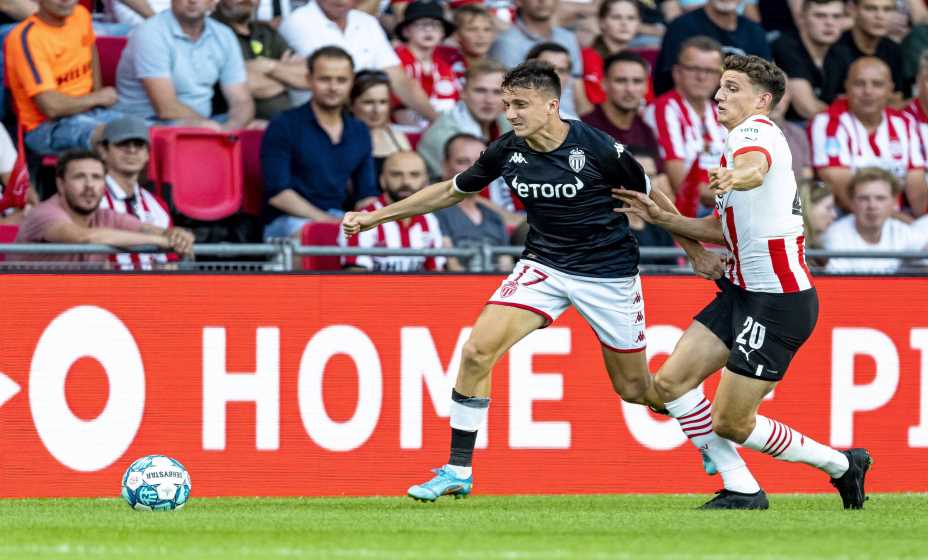 «Монако» и Александр Головин не сумели пройти ПСВ и вылетели из ЛЧ. Фото: Global Look Press