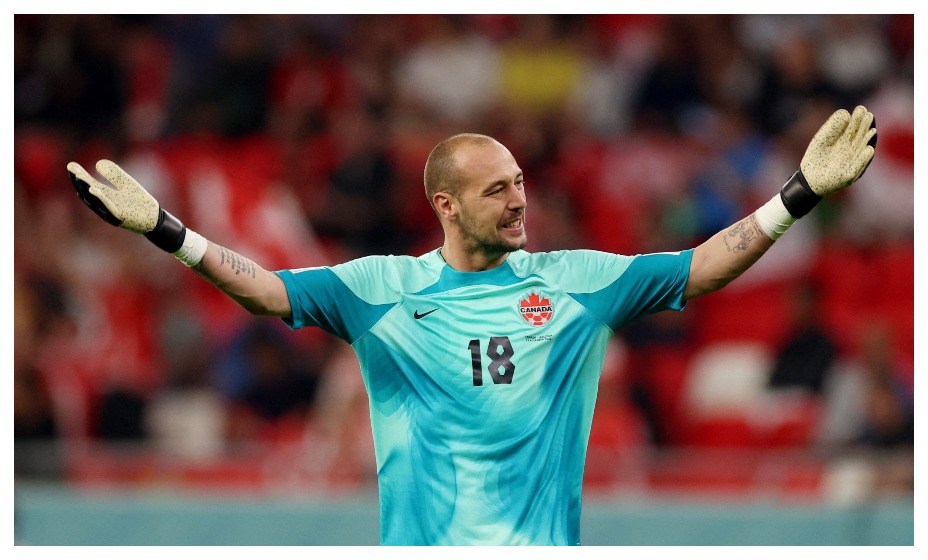 Хорватские болельщики высмеяли вратаря сборной Канады Милана Боряна на матче ЧМ. Фото: Reuters