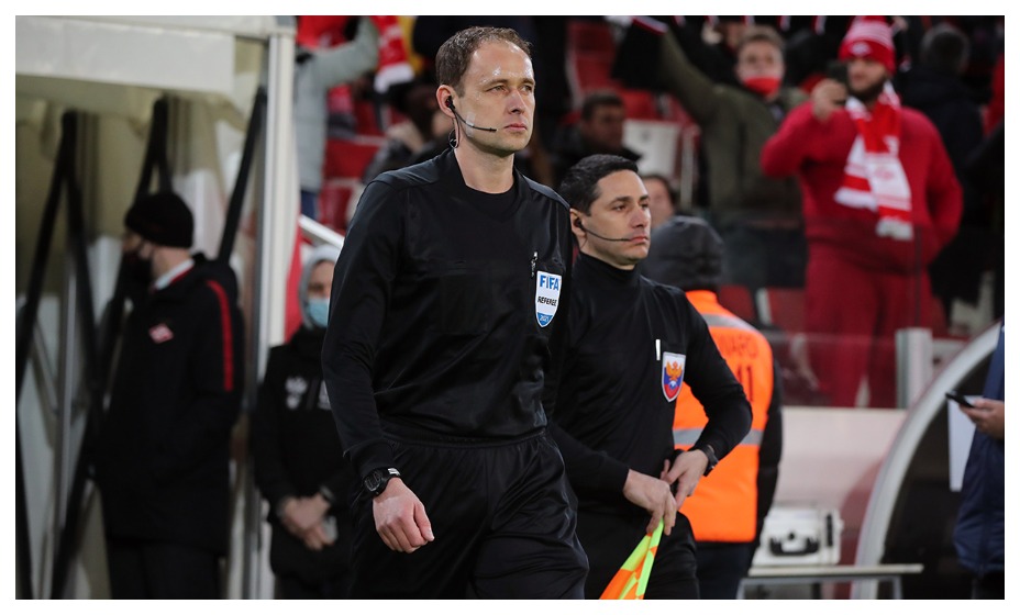 Виталий Мешков – действующий арбитр ФИФА. Фото: РПЛ