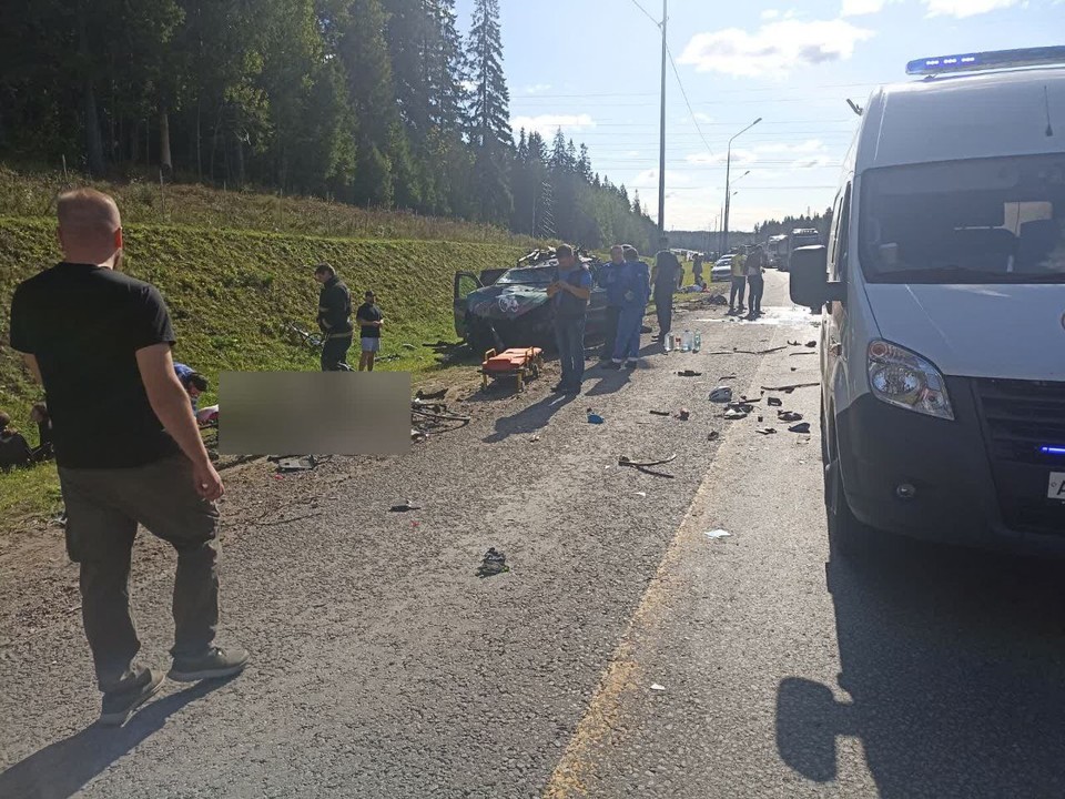 Две девушки погибли в страшном ДТП. Фото: прокуратура Ленобласти