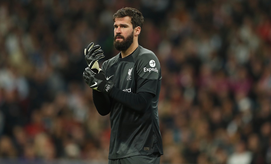 Алисон признан лучшим вратарем мира по версии Four-Four-Two. Фото: Global Look Press