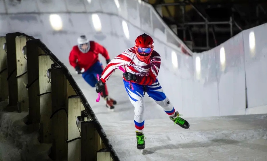 Крюков заявил, что американские спортсмены не стали уезжать из РФ после начала СВО. Фото: Федерация скоростного спуска на коньках России