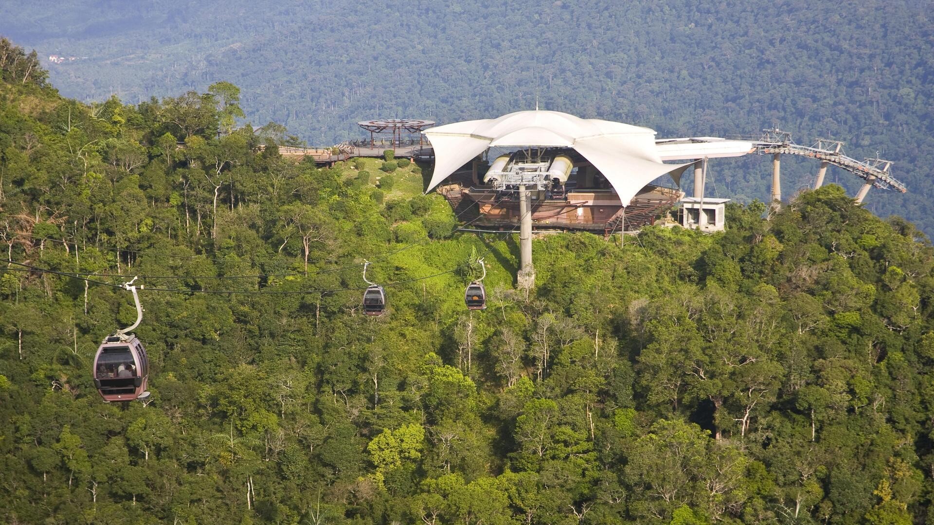 Канатная дорога до Мат Чинчанг, Лангкави, Малайзия.