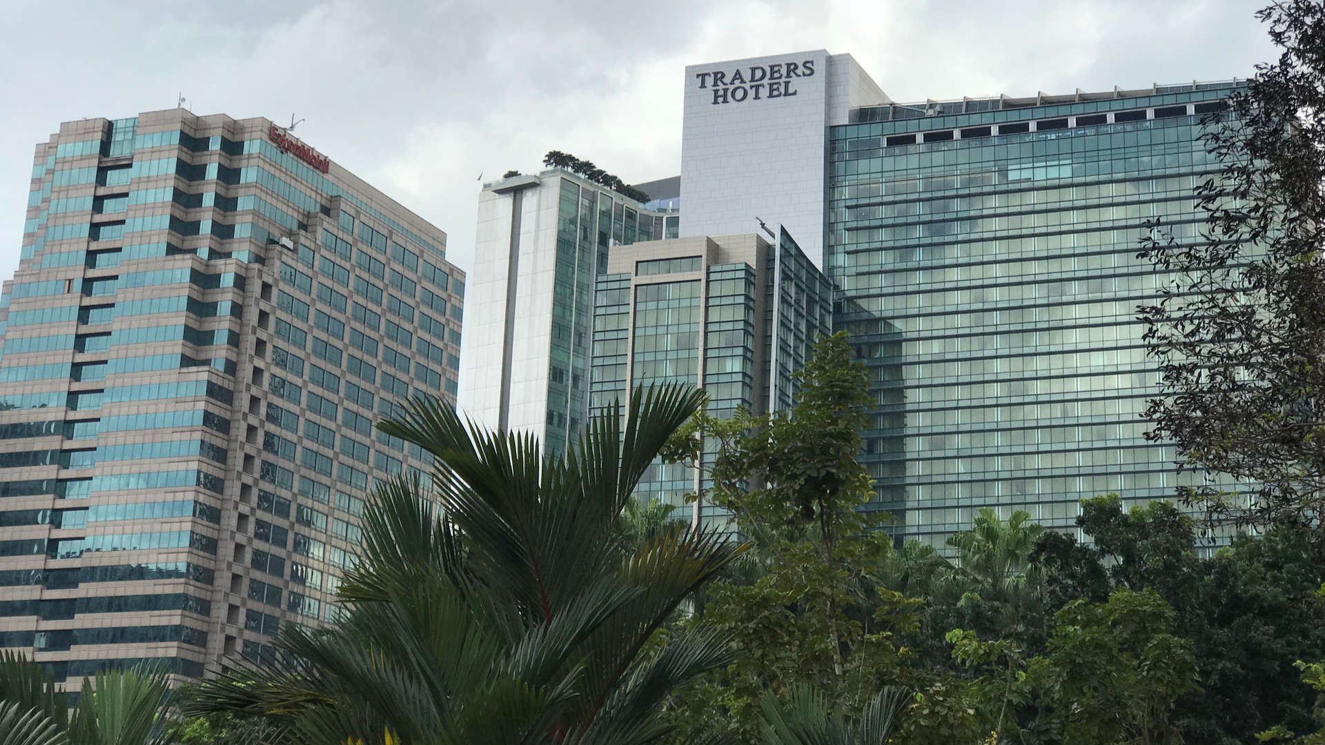 Известный Traders Hotel Kuala Lumpur, Малайзия.